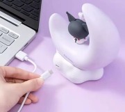 lampka-nocna-Kuromi-KSIEZYC-dekoracja-pokoju-zasilana-przez-USB-Kolor-fioletowy.jpg